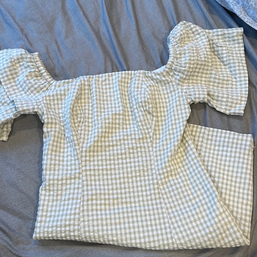 Green and White Gingham Guess dress!